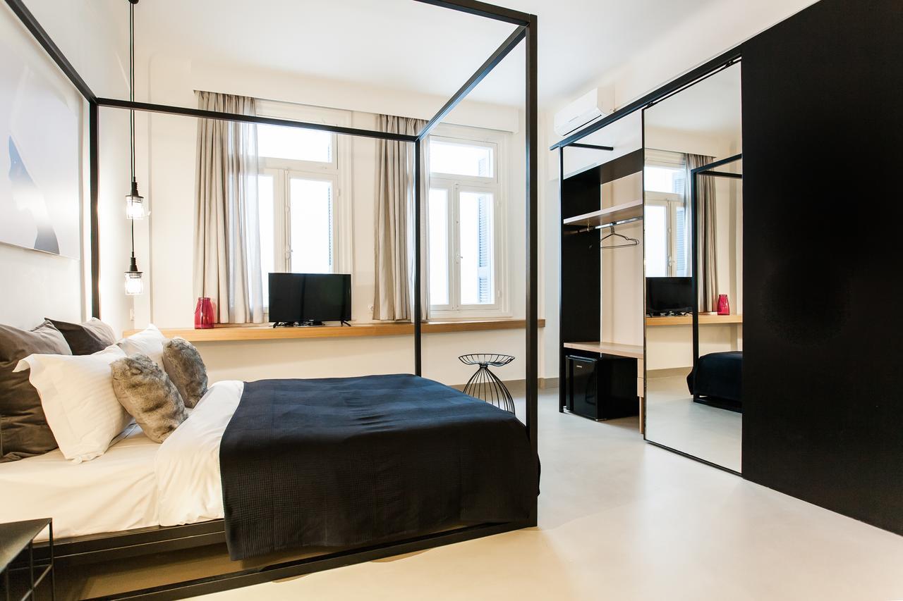 Monastiraki Suites By Livin Urbban Athen Exterior foto