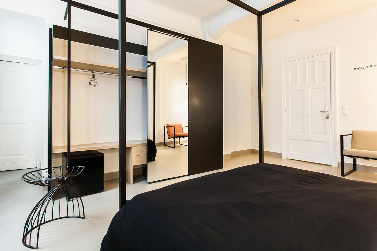 Monastiraki Suites By Livin Urbban Athen Exterior foto