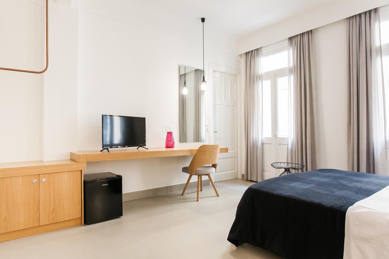 Monastiraki Suites By Livin Urbban Athen Exterior foto